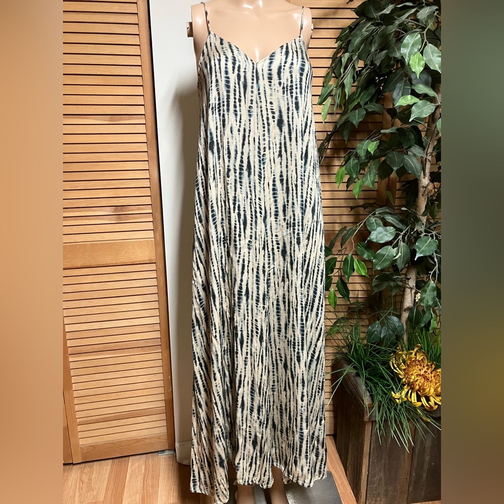 Zara Blue and Cream Tie Dyed Maxi Dress